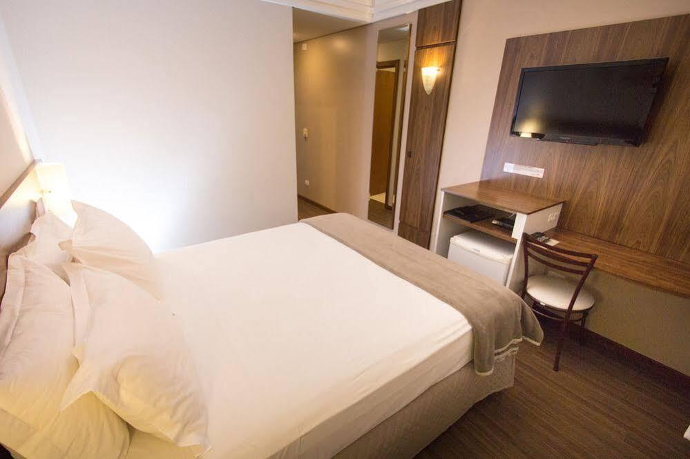 Hotel Princess 폰타 그로사 외부 사진
